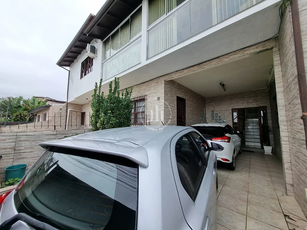 Casa em Jardim Janaína, Biguaçu. 5 quartos, 112m². Imagem 3 de 50