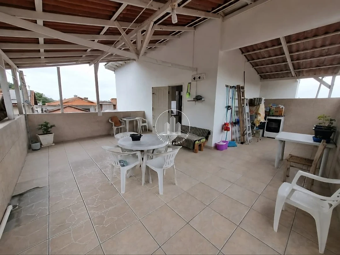 Casa em Jardim Janaína, Biguaçu. 5 quartos, 112m². Imagem 32 de 50