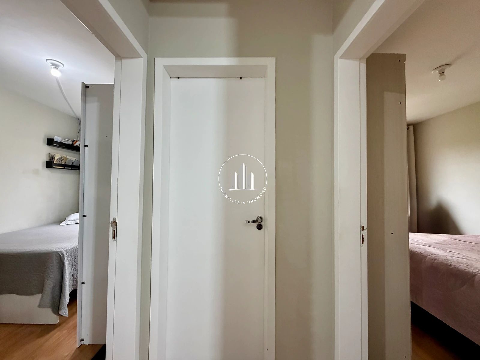 Apartamento em Roçado, São José. 2 quartos, 48m². Imagem 9 de 23
