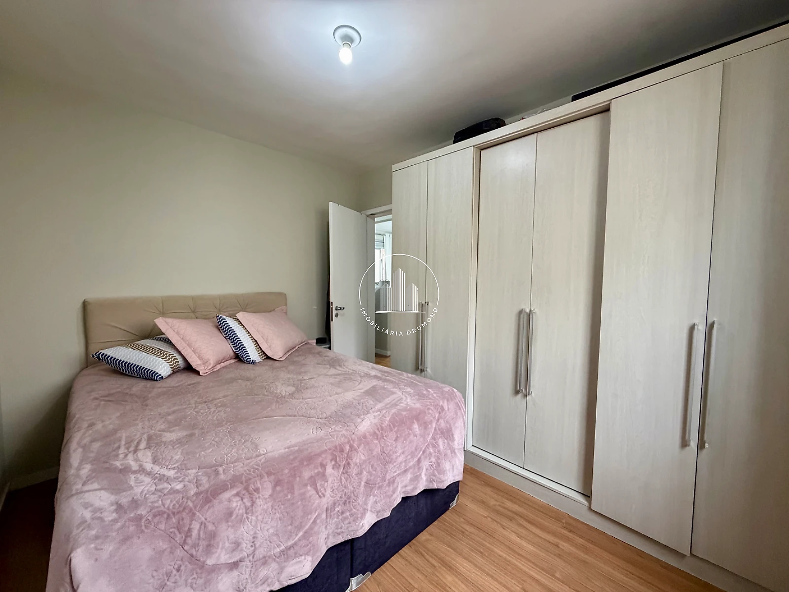 Apartamento em Roçado, São José. 2 quartos, 48m². Imagem 17 de 23