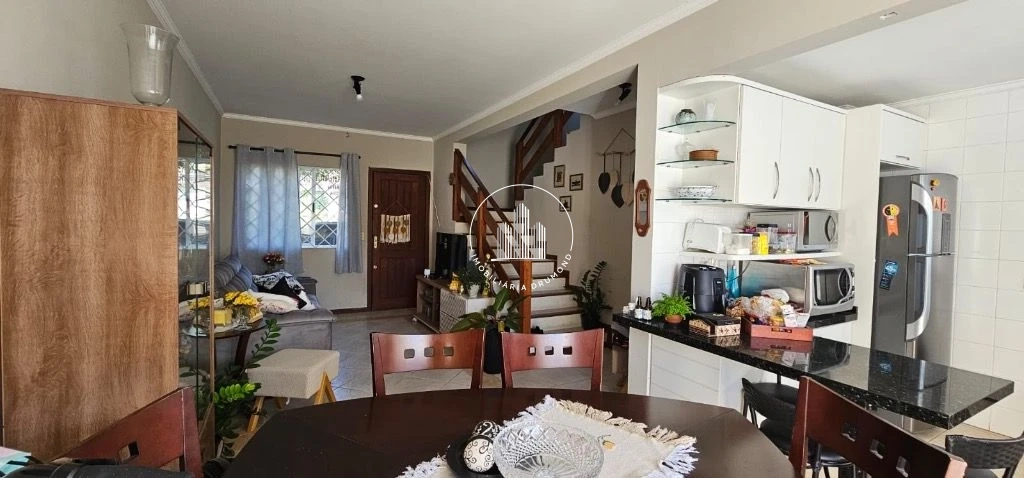 Sobrado Geminado em Pedra Branca, Palhoça. 3 quartos, 113m². Imagem 3 de 18