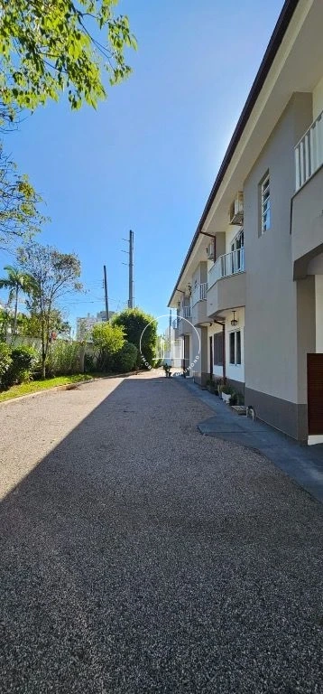 Sobrado Geminado em Pedra Branca, Palhoça. 3 quartos, 113m². Imagem 6 de 18