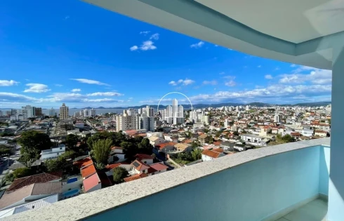 Apartamento em Barreiros, São José