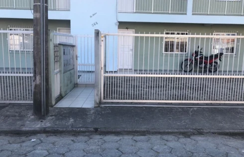 Apartamento em Ponte do Imaruim, Palhoça