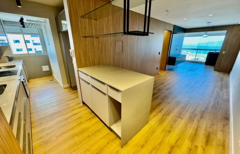 Apartamento em Praia Comprida, São José