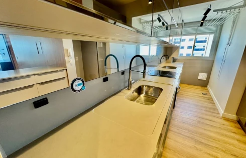Apartamento em Praia Comprida, São José