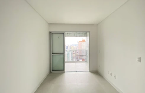 Apartamento em Kobrasol, São José