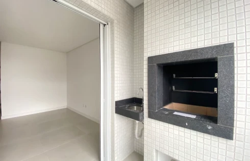 Apartamento em Kobrasol, São José