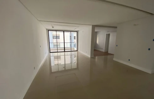Apartamento em Agronômica, Florianópolis
