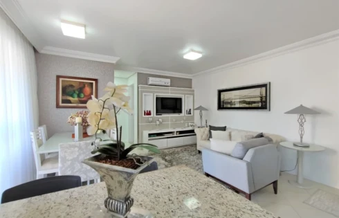 Apartamento em Estreito, Florianópolis