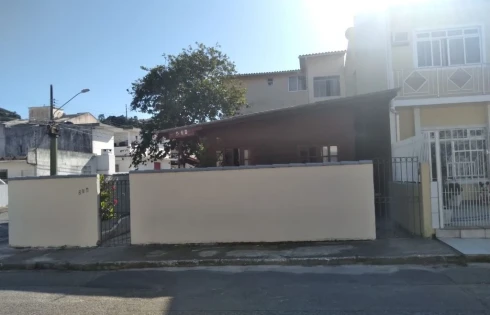 Casa em Roçado, São José