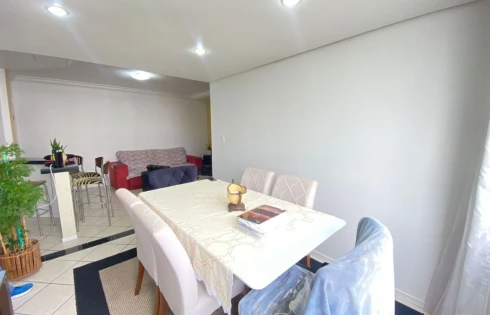 Apartamento em Capoeiras, Florianópolis