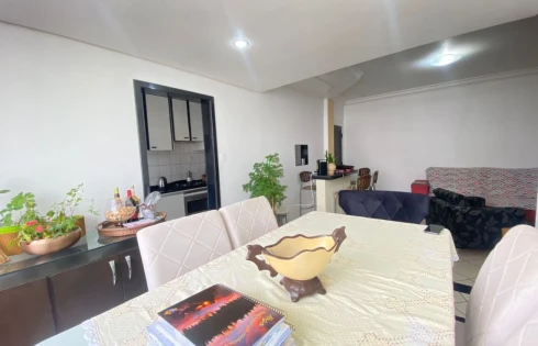 Apartamento em Capoeiras, Florianópolis