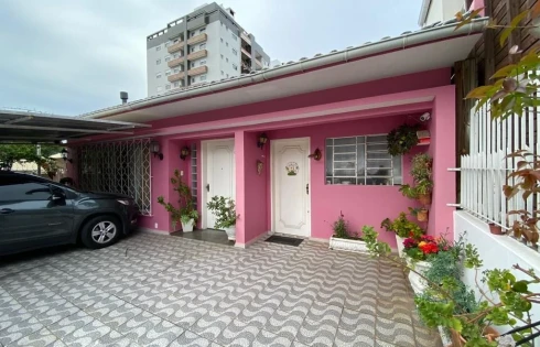 Casa com 5 quartos em Canto, Florianópolis