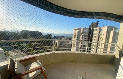 Apartamento em Agronômica, Florianópolis
