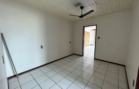 Casa em Praia Comprida, São José