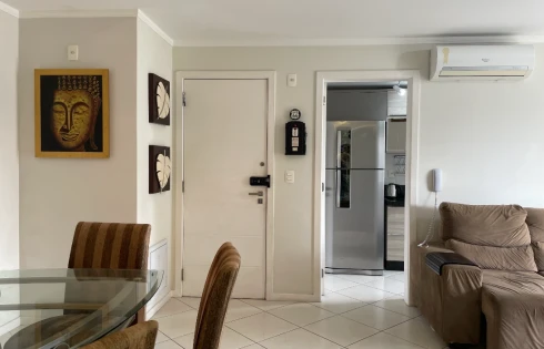 Apartamento em Agronômica, Florianópolis