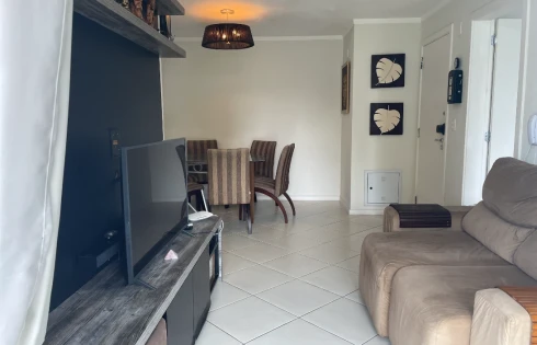 Apartamento em Agronômica, Florianópolis