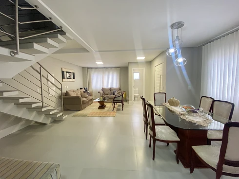 Casa em Beira Rio, Biguaçu
