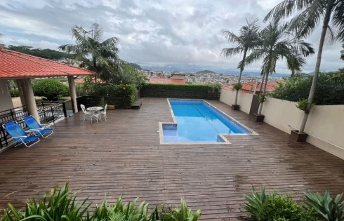 Casa em Forquilhinha, São José