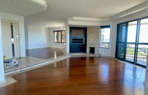 Apartamento em Beira Mar, Florianópolis