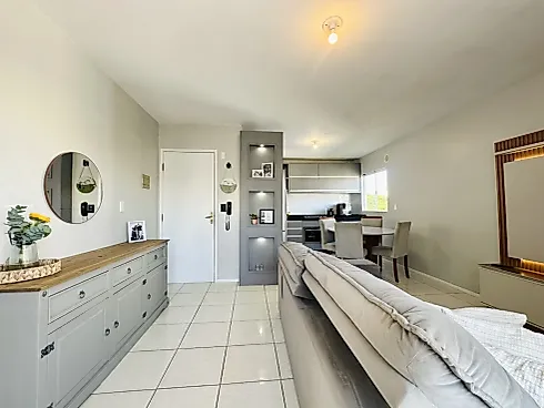 Apartamento em Serraria, São José