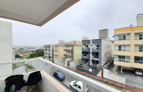 Apartamento em Serraria, São José