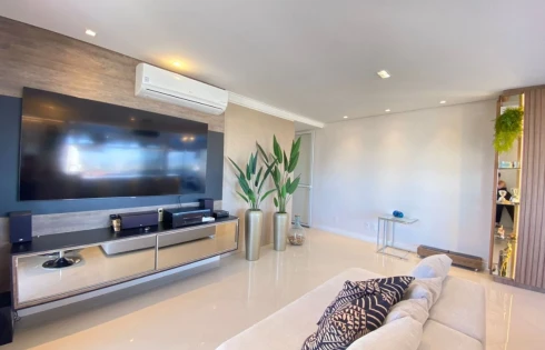 Apartamento em Canto, Florianópolis