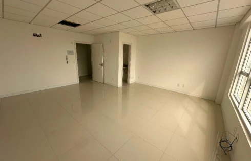 Escritório/sala em Barreiros, São José