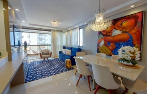 Apartamento com 3 quartos em Estreito, Florianópolis