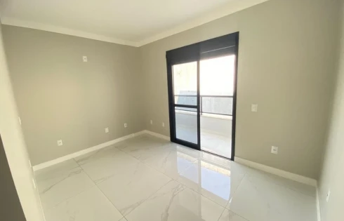 Apartamento em Flor de Nápolis, São José