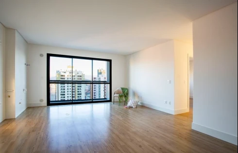 Apartamento em Kobrasol, São José
