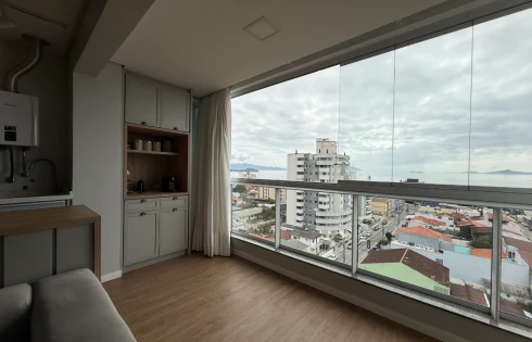 Apartamento em Barreiros, São José