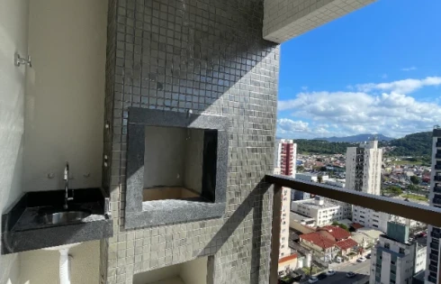Apartamento em Kobrasol, São José