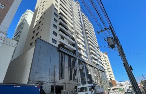 Apartamento em Kobrasol, São José