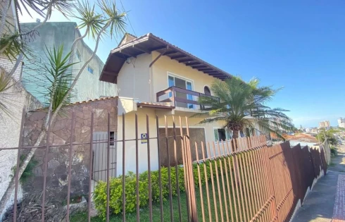 Casa em Barreiros, São José