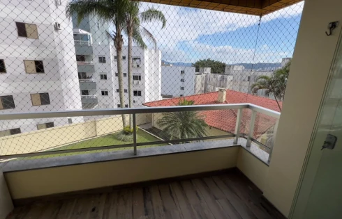 Apartamento em Bom Abrigo, Florianópolis