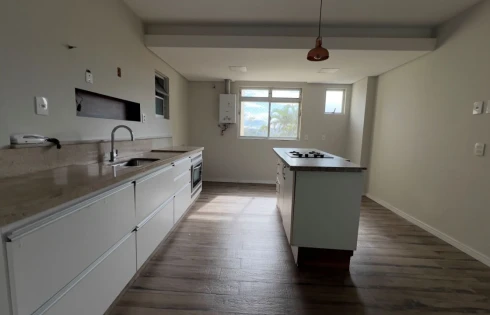 Apartamento em Bom Abrigo, Florianópolis