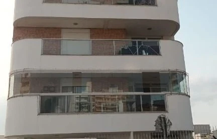 Apartamento em Barreiros, São José