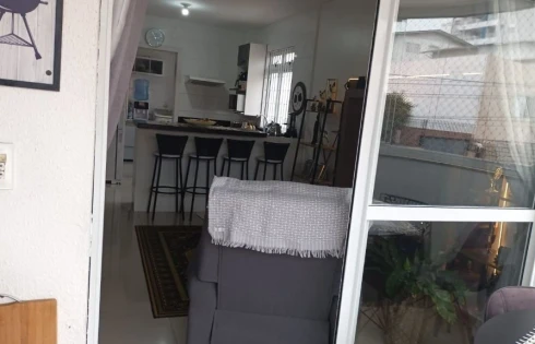 Apartamento em Barreiros, São José