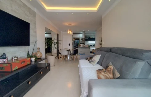 Apartamento em Kobrasol, São José
