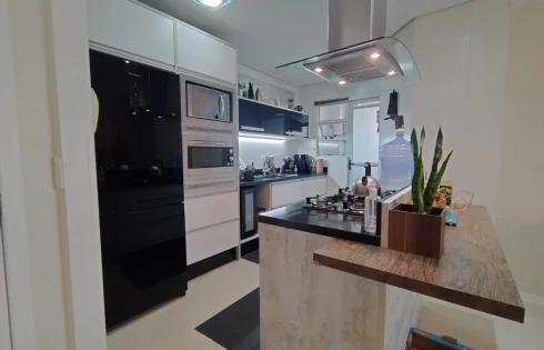 Apartamento em Kobrasol, São José