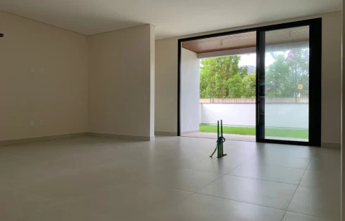 Casa em Beira Rio, Biguaçu