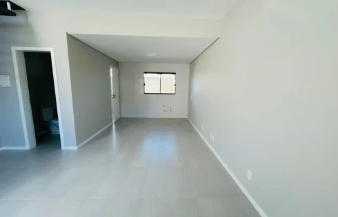 Sobrado geminado em Ipiranga, São José