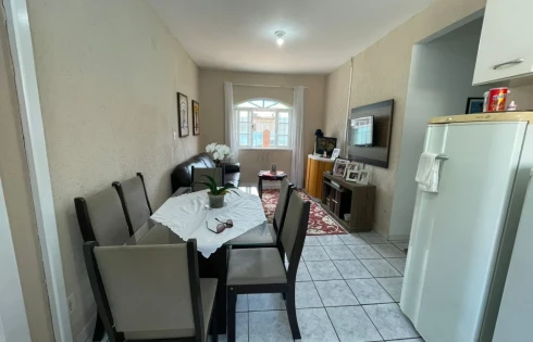 Casa em Flor de Nápolis, São José