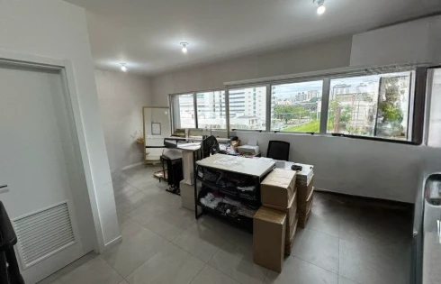 Escritório/Sala com 0 quartos em Balneário, Florianópolis