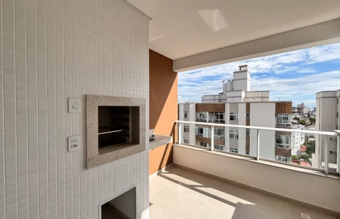 Apartamento em Capoeiras, Florianópolis