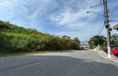 Terreno em Centro, São José