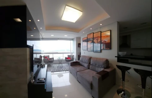 Apartamento em Coqueiros, Florianópolis