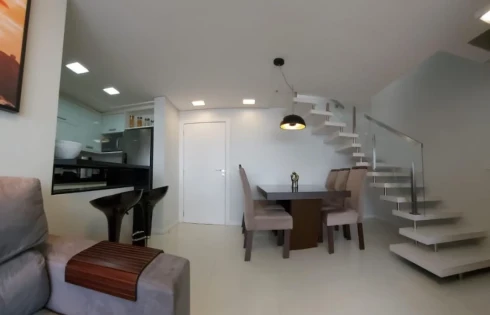 Apartamento em Coqueiros, Florianópolis